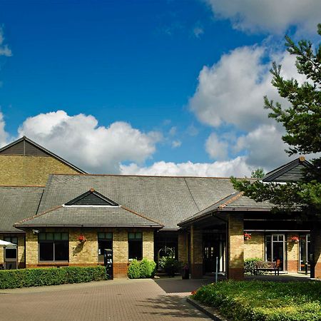 Delta Hotels By Marriott Cheshunt Broxbourne Ngoại thất bức ảnh