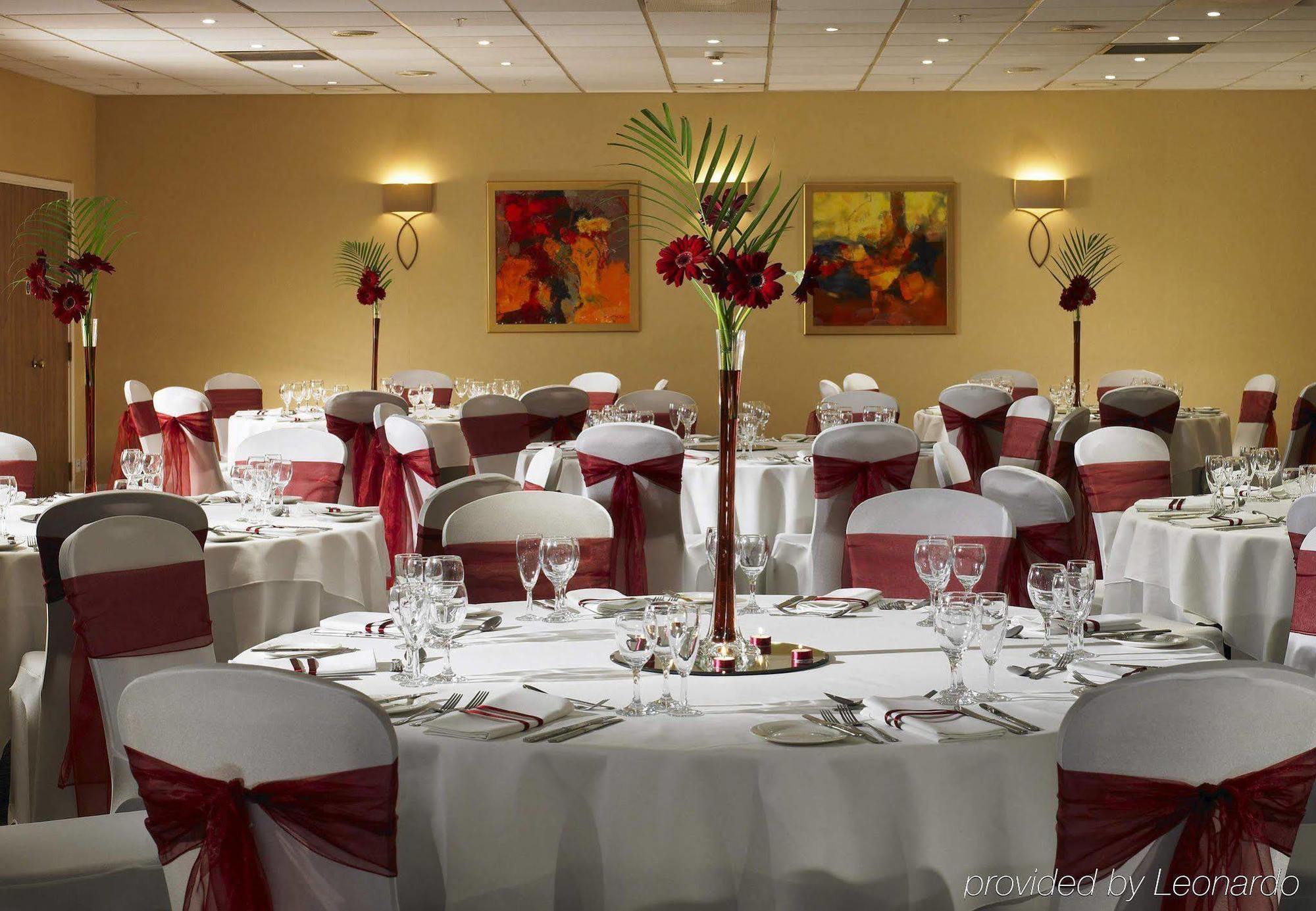 Delta Hotels By Marriott Cheshunt Broxbourne Ngoại thất bức ảnh