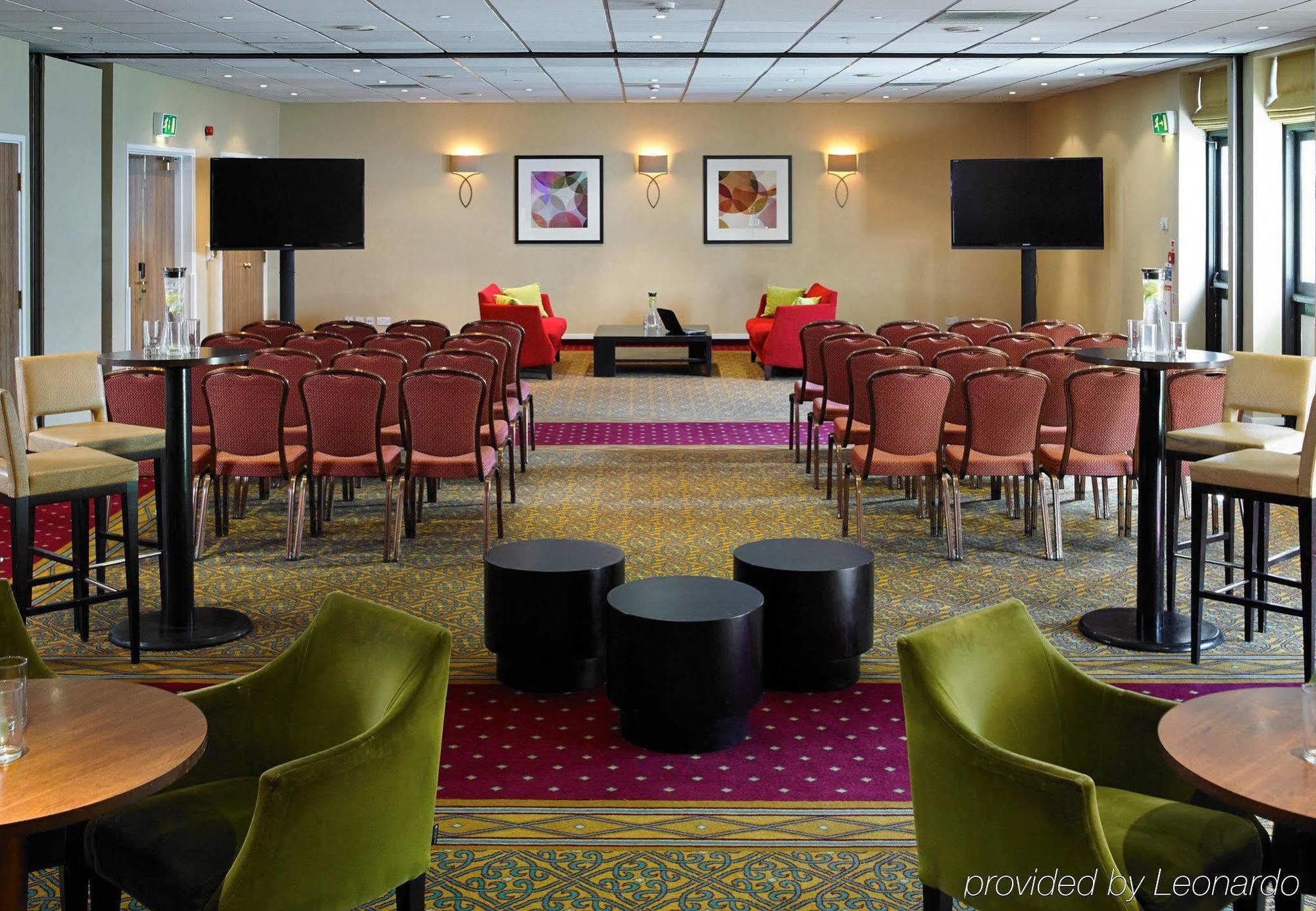 Delta Hotels By Marriott Cheshunt Broxbourne Ngoại thất bức ảnh