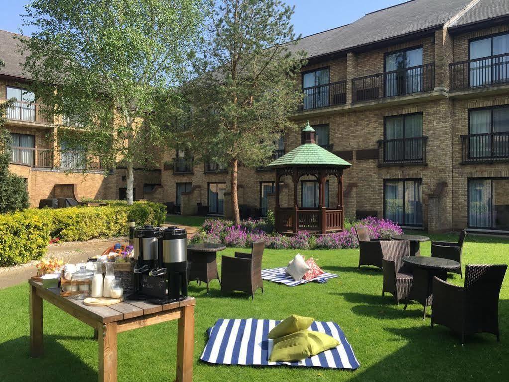 Delta Hotels By Marriott Cheshunt Broxbourne Ngoại thất bức ảnh