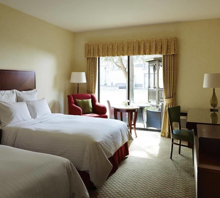 Delta Hotels By Marriott Cheshunt Broxbourne Ngoại thất bức ảnh