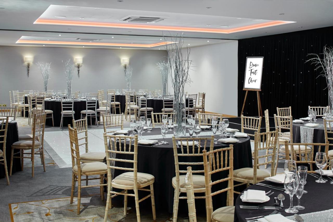 Delta Hotels By Marriott Cheshunt Broxbourne Ngoại thất bức ảnh