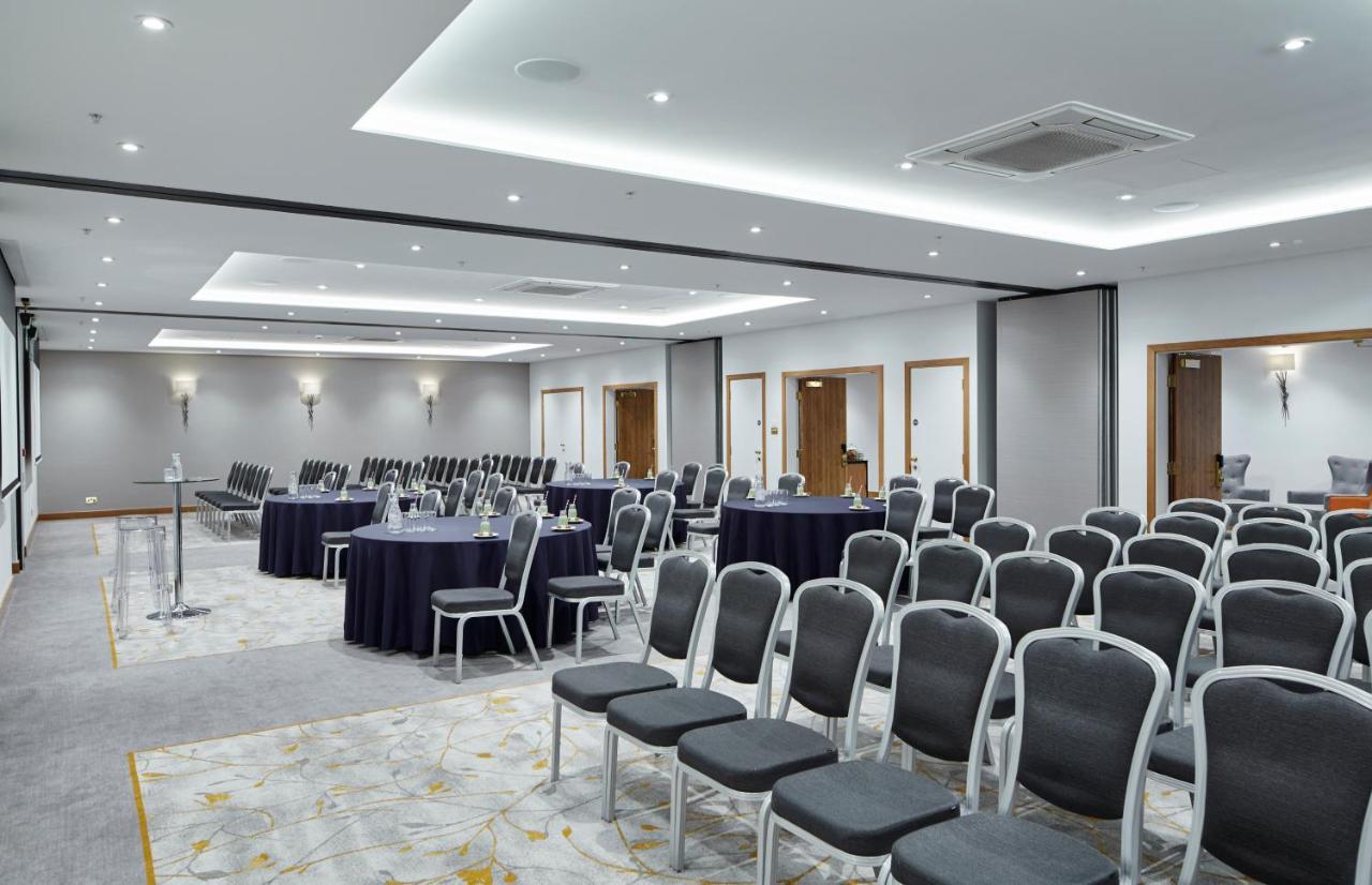 Delta Hotels By Marriott Cheshunt Broxbourne Ngoại thất bức ảnh